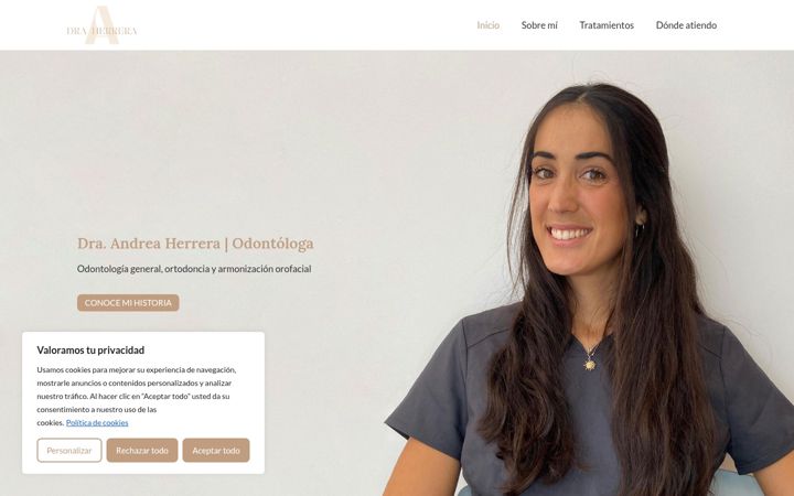 Screenshot of andreaherrera.es
