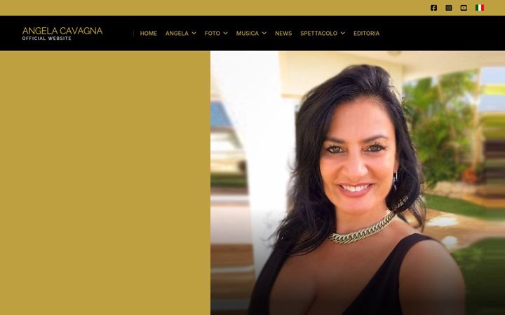 Screenshot of angelacavagna.com