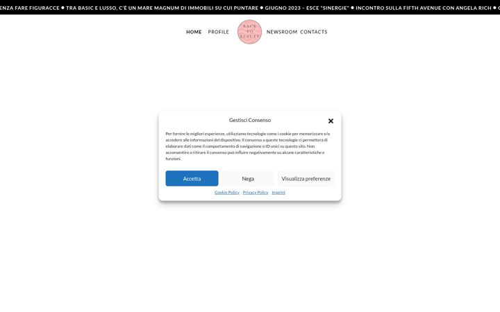 Screenshot of angelagiannessi.com