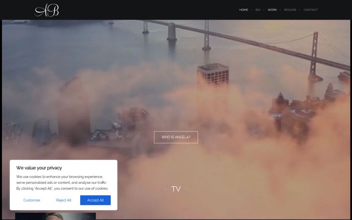 Screenshot of angelarbarber.com