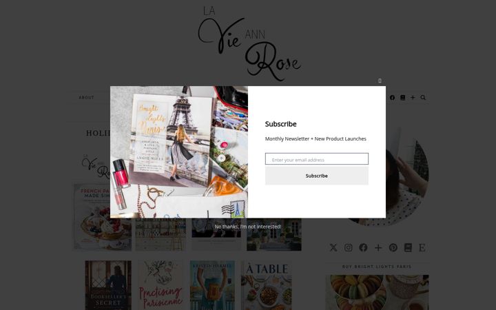 Screenshot of angieniles.com