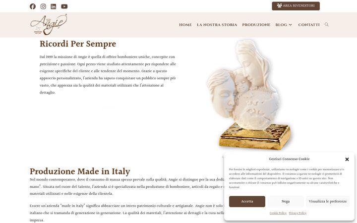 Screenshot of angiesrl.com