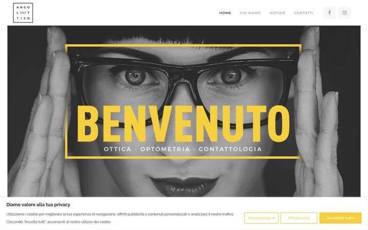 Screenshot stránky angolottico.it
