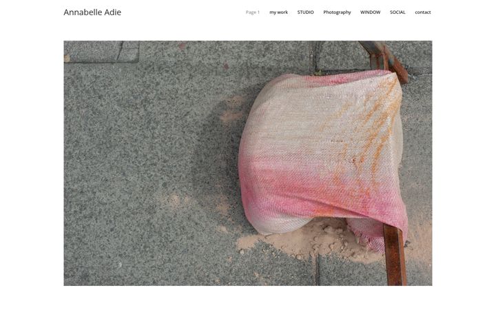 Screenshot of annabelleadie.com