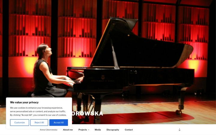 Screenshot of annaciborowska.com