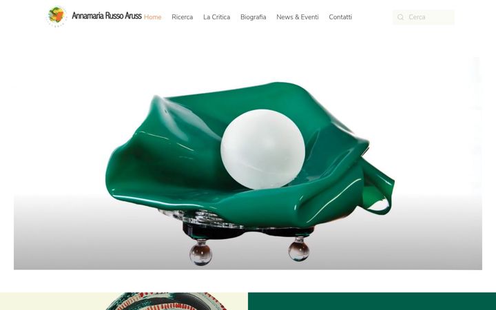Screenshot of annamariarussoaruss.com