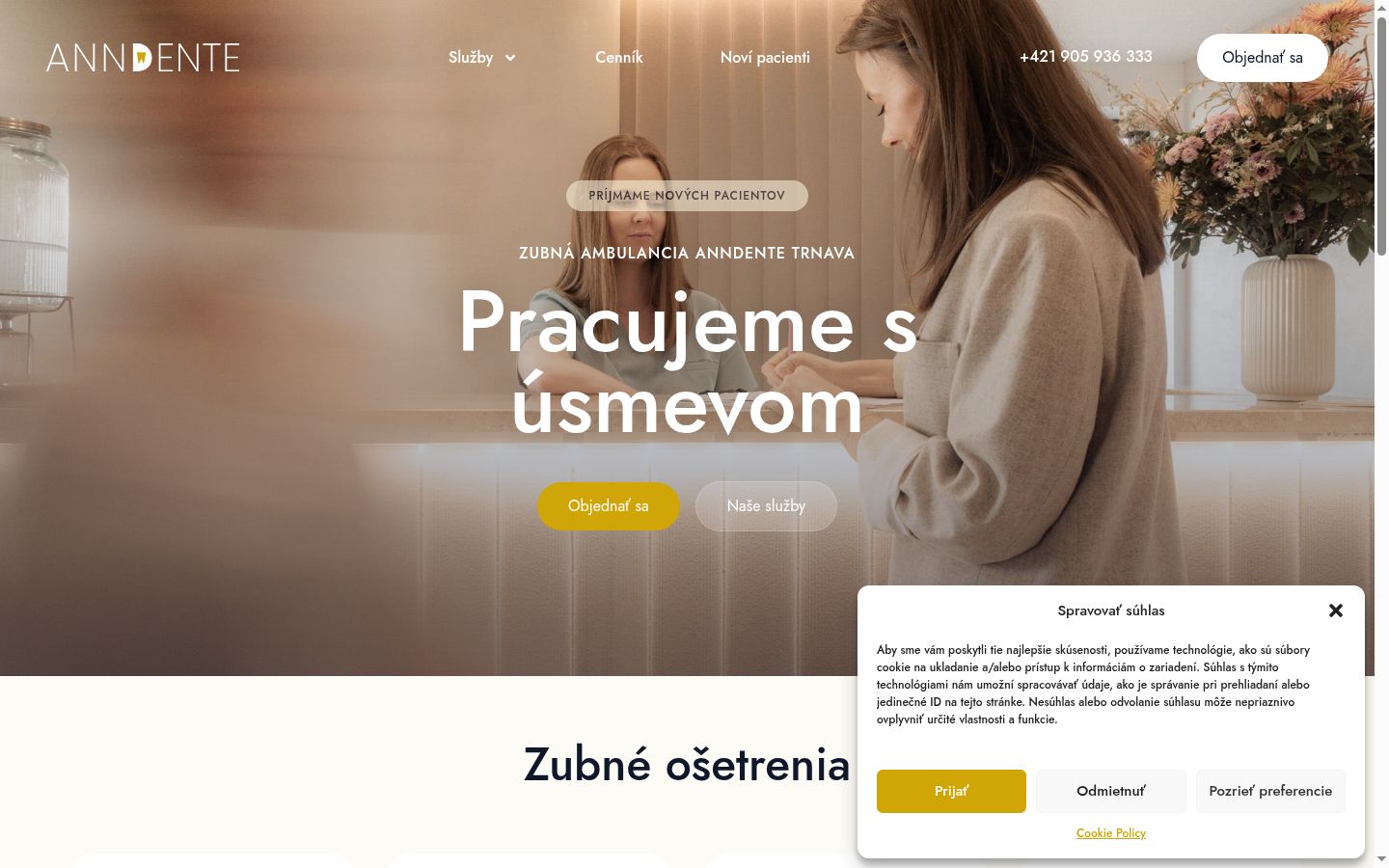 Snímek obrazovky baneru souhlasu zobrazeného před jakoukoli interakcí