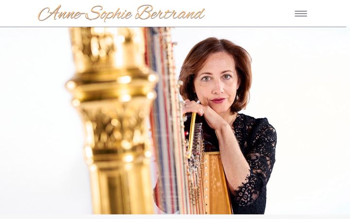 Screenshot of annesophiebertrand.com