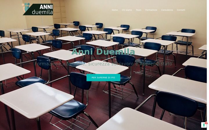 Screenshot of anniduemila.com
