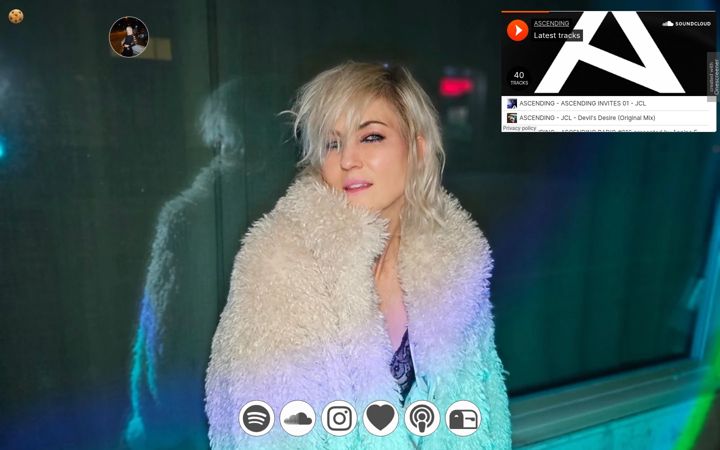 Screenshot of anninafrey.com