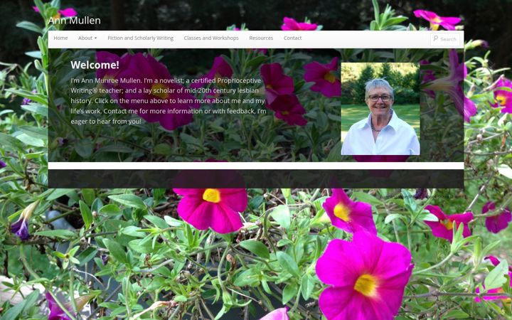 Screenshot of annmunroemullen.com