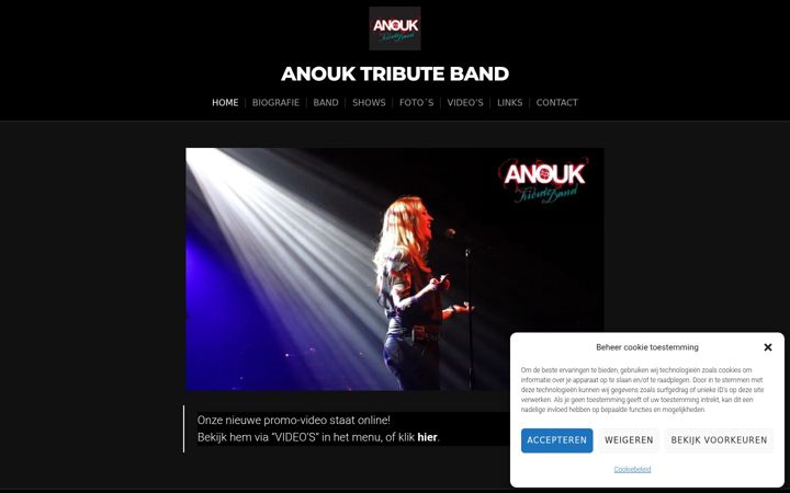 Ekrānuzņēmums no anouktributeband.nl