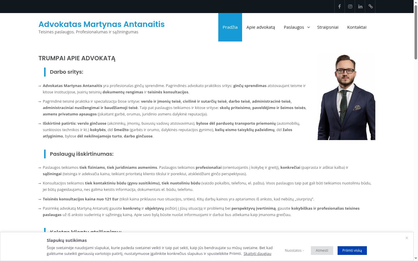 Captura de ecrã do banner de consentimento apresentado antes de qualquer interação