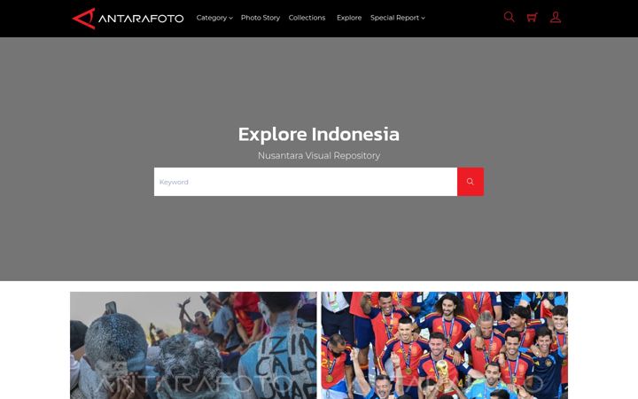 Screenshot of antarafoto.com