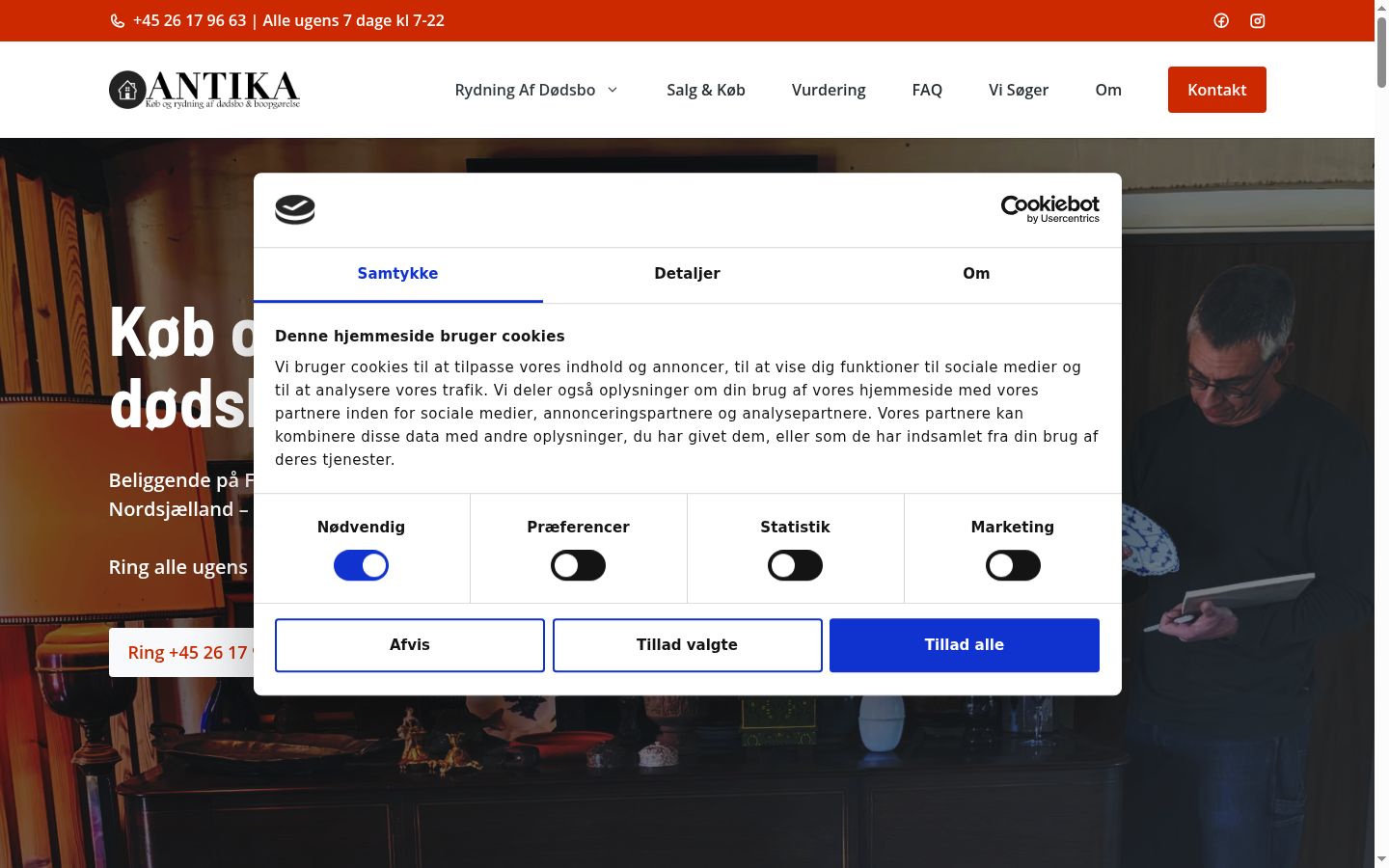 Screenshot del banner di consenso mostrato prima di qualsiasi interazione