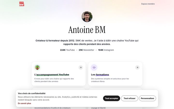 Screenshot of antoinebm.com