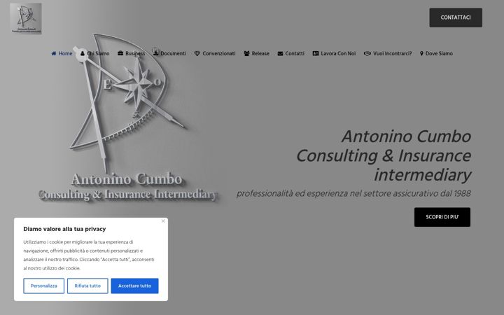 Screenshot of antoninocumbo.com