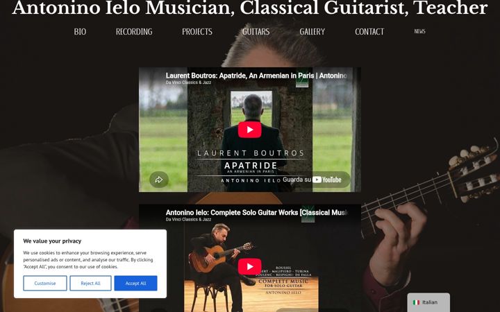 Screenshot of antoninoielo.com