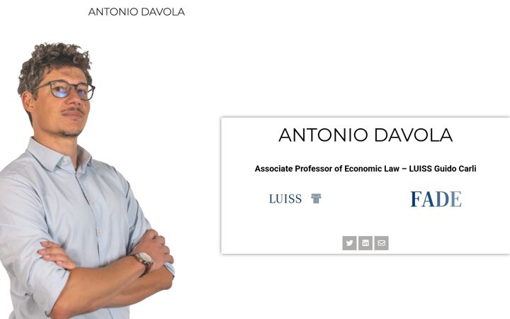 Screenshot of antoniodavola.com