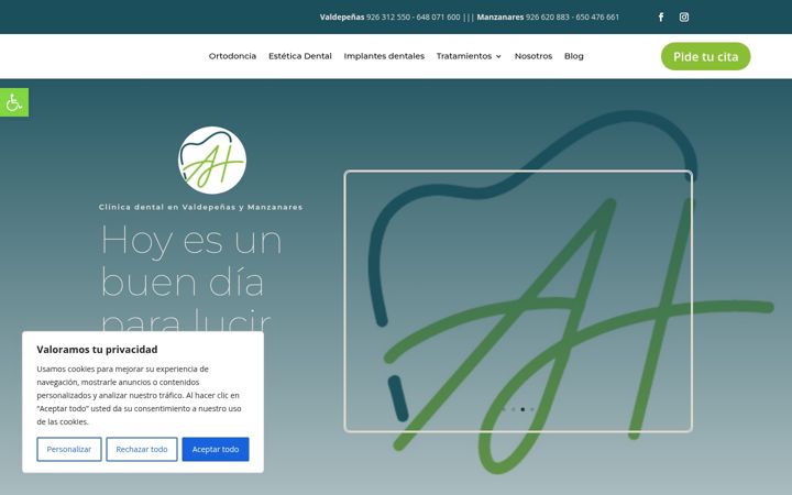 Screenshot of antoniohernanzclinicadental.com