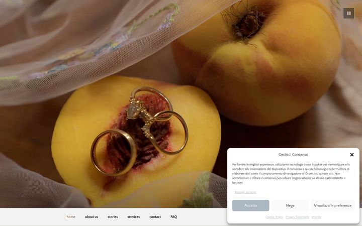 Screenshot of antoniolomastophotography.com