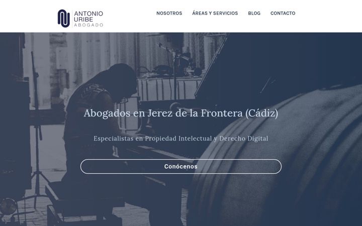 Screenshot von antoniouribe.com