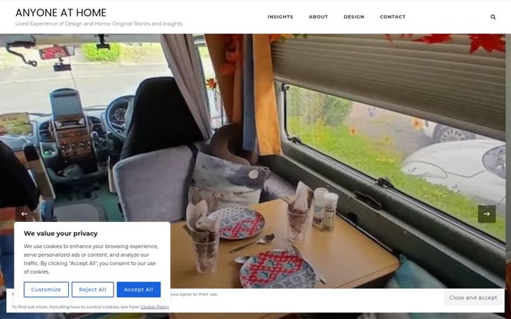Posnetek zaslona anyoneathome.com