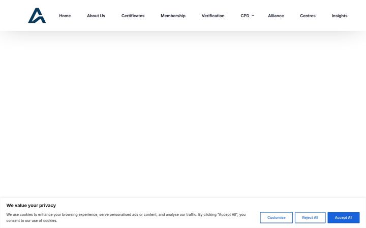 Screenshot of apaauk.org