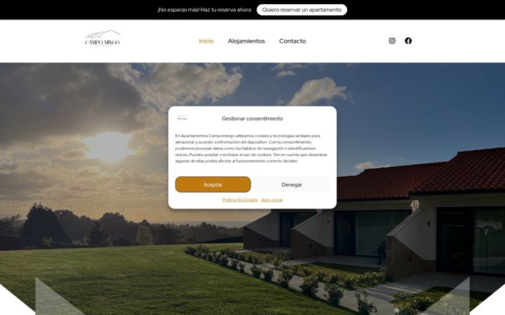Screenshot of apartamentoscampomingo.com