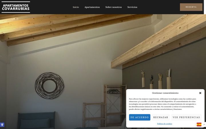 Screenshot of apartamentoscovarrubias.com