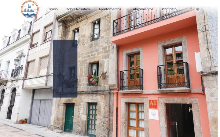 Screenshot of apartamentoslaatalaya.com