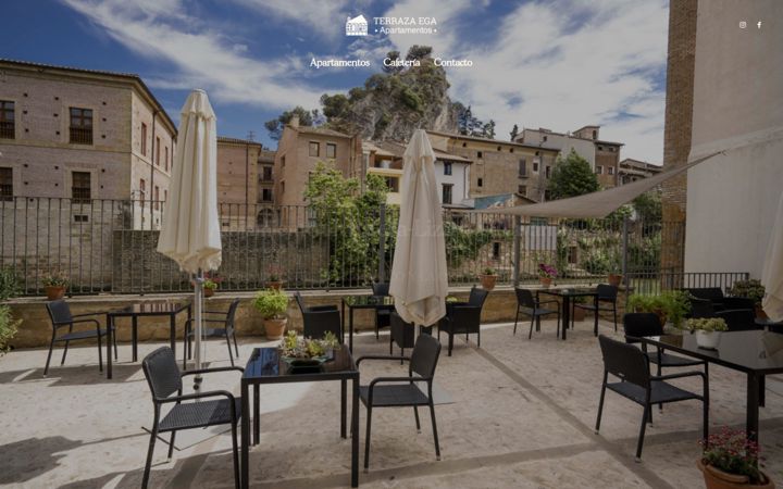 Screenshot of apartamentosterrazaega.com