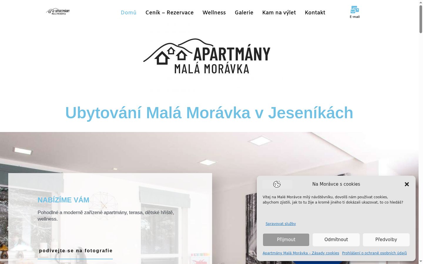 Snímek obrazovky baneru souhlasu zobrazeného před jakoukoli interakcí