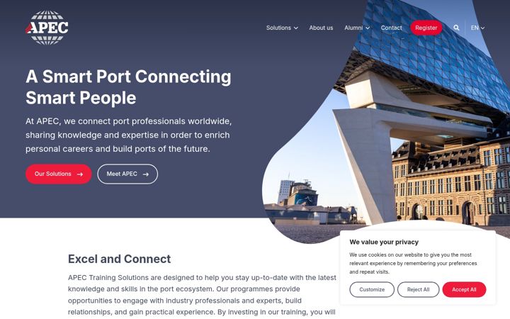 Screenshot of apecporttraining.com