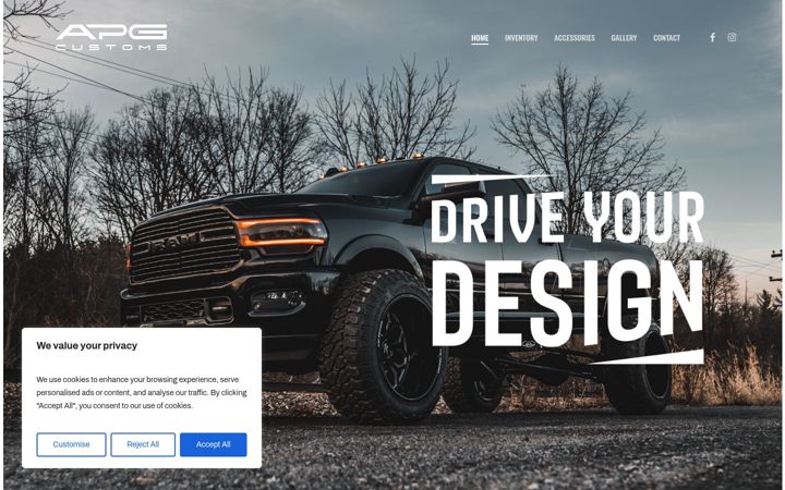 Screenshot of apgcustoms.com