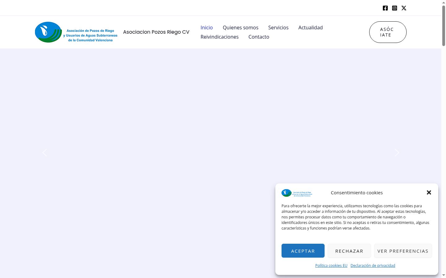 Képernyőkép a bármilyen interakció előtt megjelenő hozzájárulási bannerről