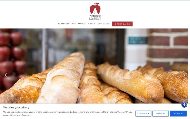 Screenshot of applepiebakerycafe.com