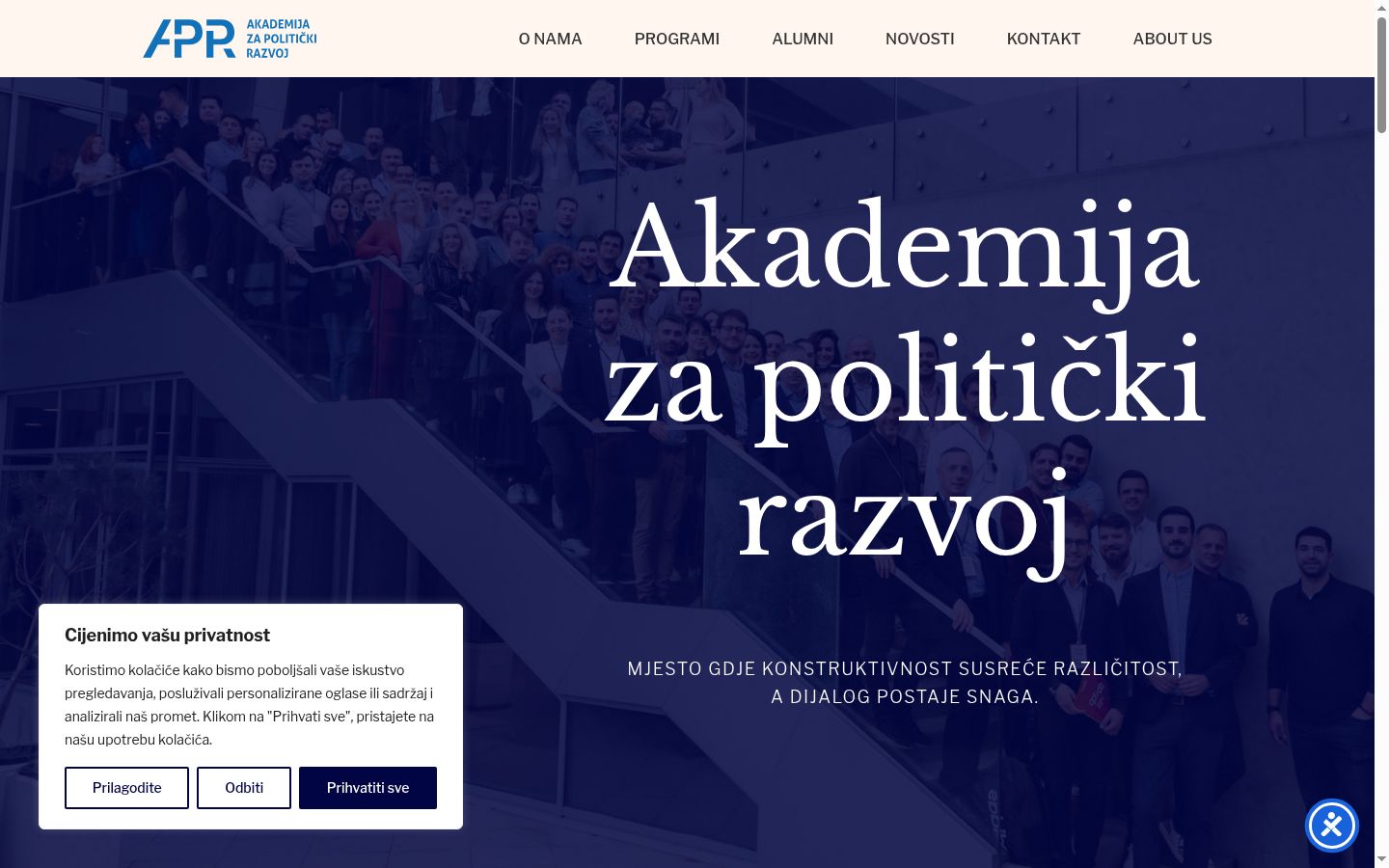 Ekrānuzņēmums ar piekrišanas baneri, kas tika rādīts pirms jebkādas mijiedarbības