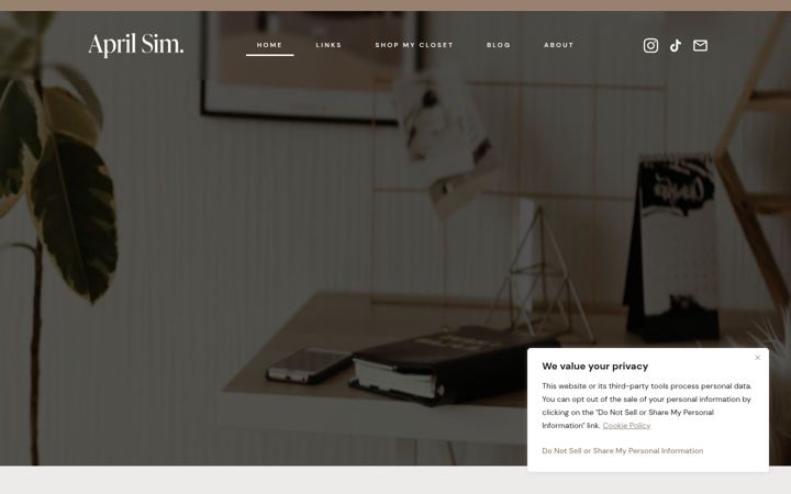 Screenshot of aprilsim.com