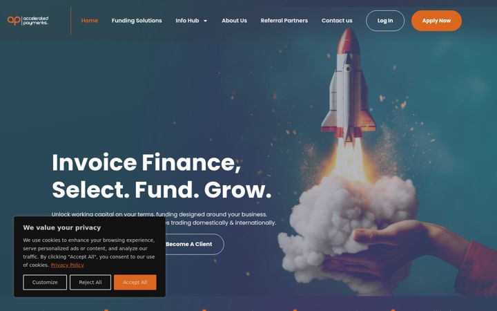Screenshot of aptradefinance.com
