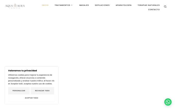 Screenshot of aquaauraestetic.com