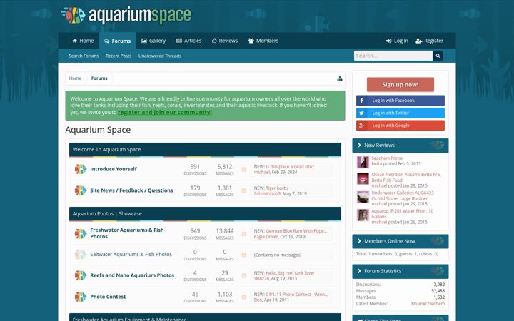 Screenshot of aquariumspace.com