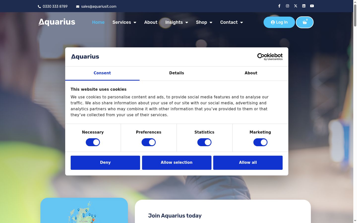 Screenshot of the consent banner shown before any interaction