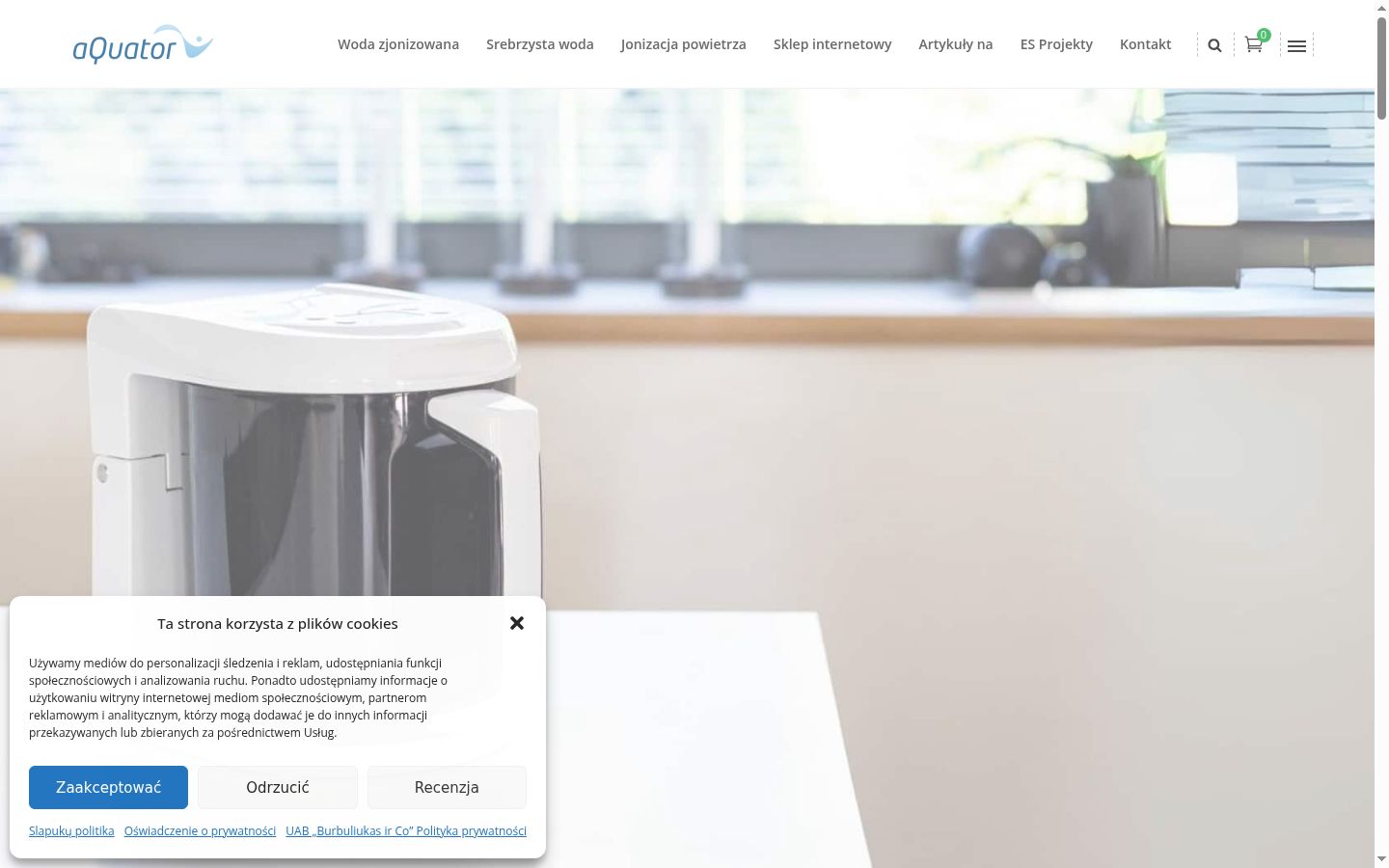Screenshot of the consent banner shown before any interaction