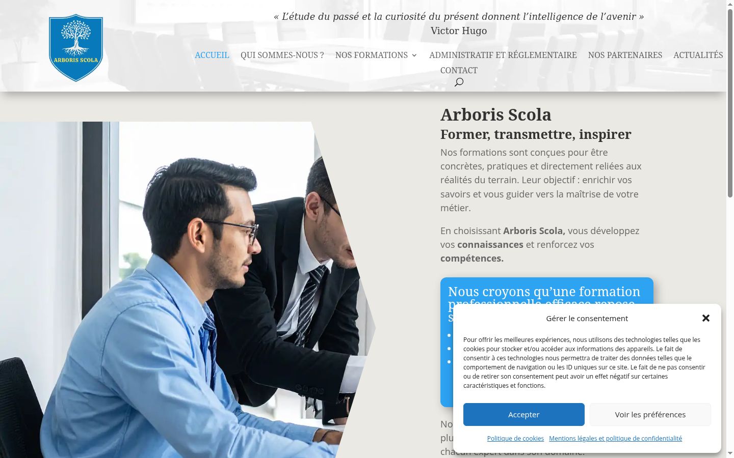 Captura de ecrã do banner de consentimento apresentado antes de qualquer interação