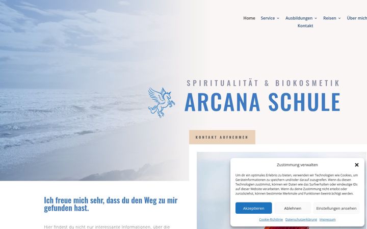 Screenshot of arcana-schule.de