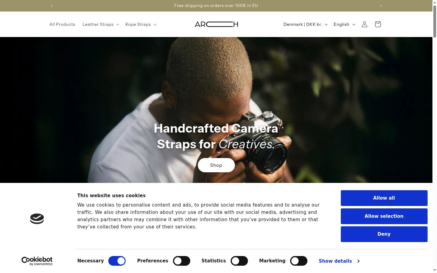 Screenshot of the consent banner shown before any interaction
