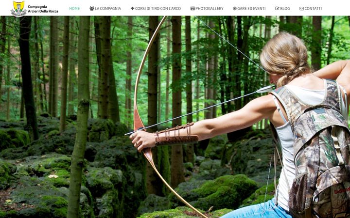 Screenshot of arcieridellarocca.com