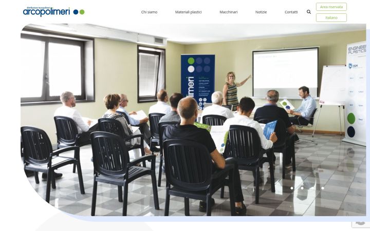 Screenshot of arcopolimeri.com
