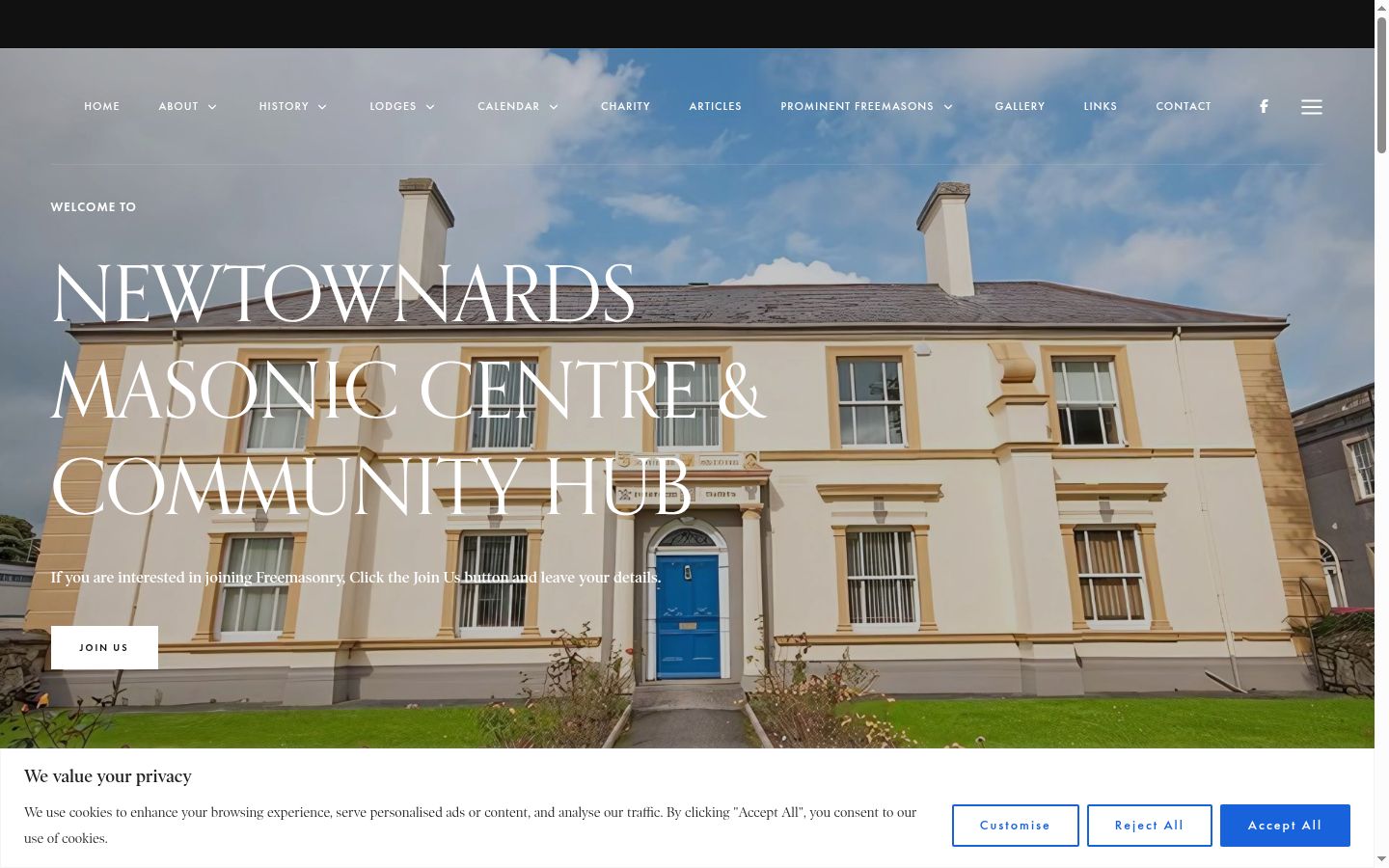 Screenshot of the consent banner shown before any interaction